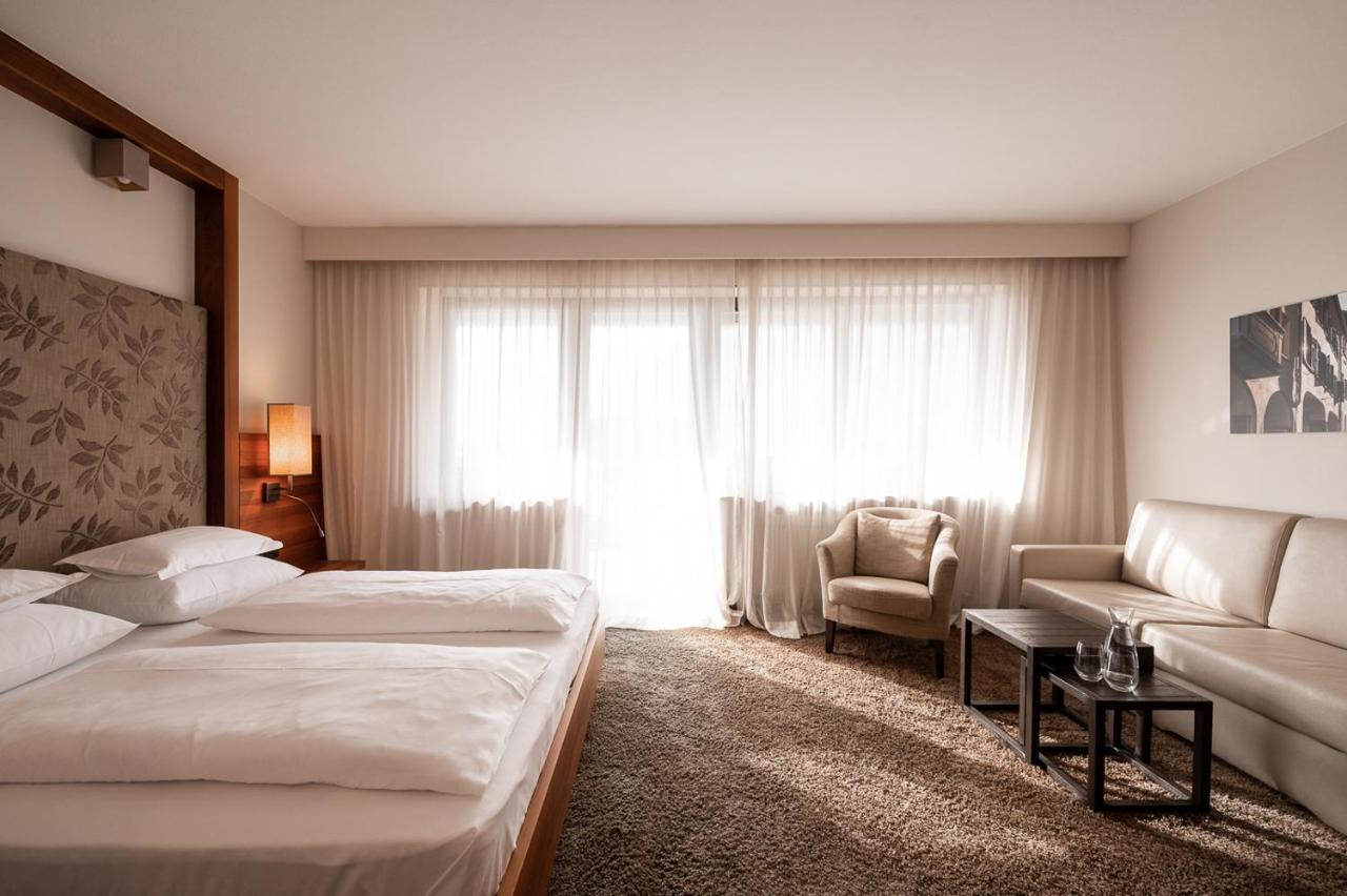 Hotel Pollinger メラーノ エクステリア 写真